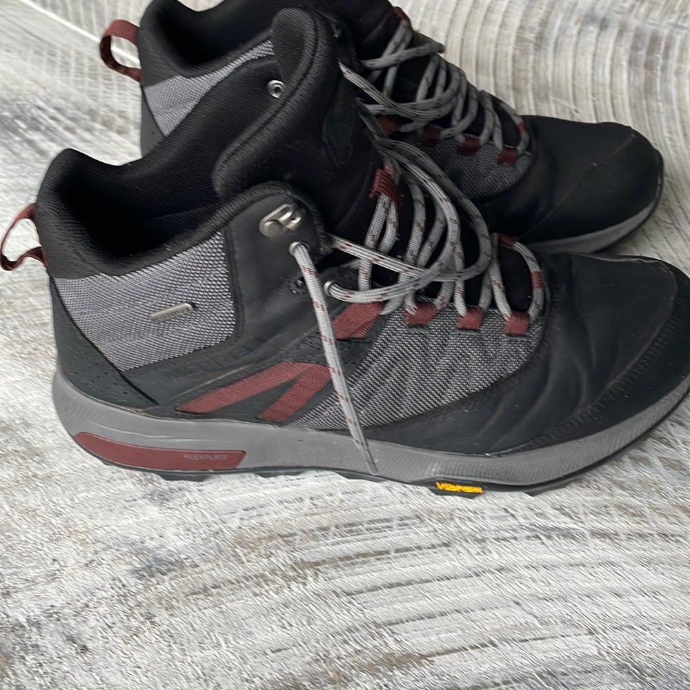 Mens Merrell Hiking Boots